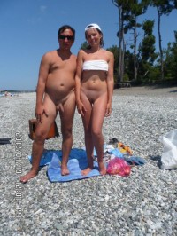 Father's small cock is ready to fuck his girl's big shaved pussy and flabby tits